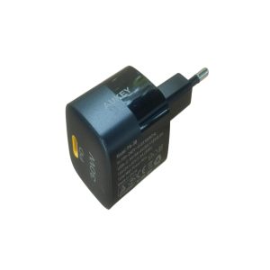 Aukey PA-3B 30W Fast Charger (Pouch Packing)