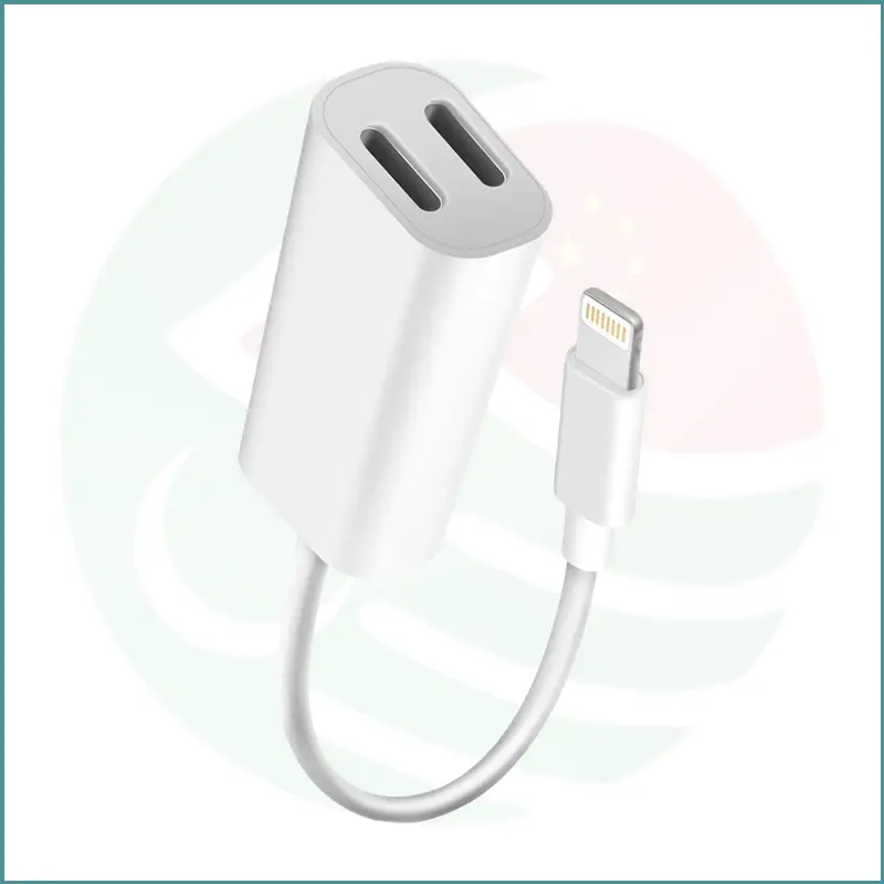 2 in 1 Lightning Adapter & Charger | Lightning to 2x Lightning | Compact Design